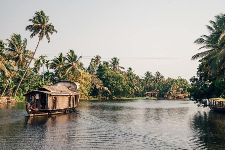 Explore Alleppey kerala house boats 11 copy