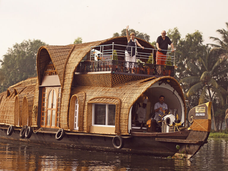 Explore Alleppey alleppey-houseboat-backwaters.jpg