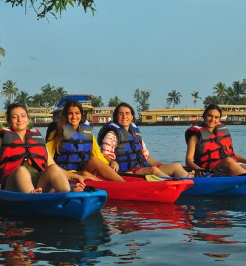 Explore Alleppey village-kayaking-tour-alleppey.jpg
