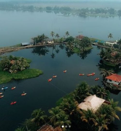 Explore Alleppey kayaking